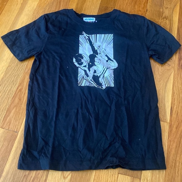 Jordan Other - Jordan Boys Black T-Shirt With White Design Size M